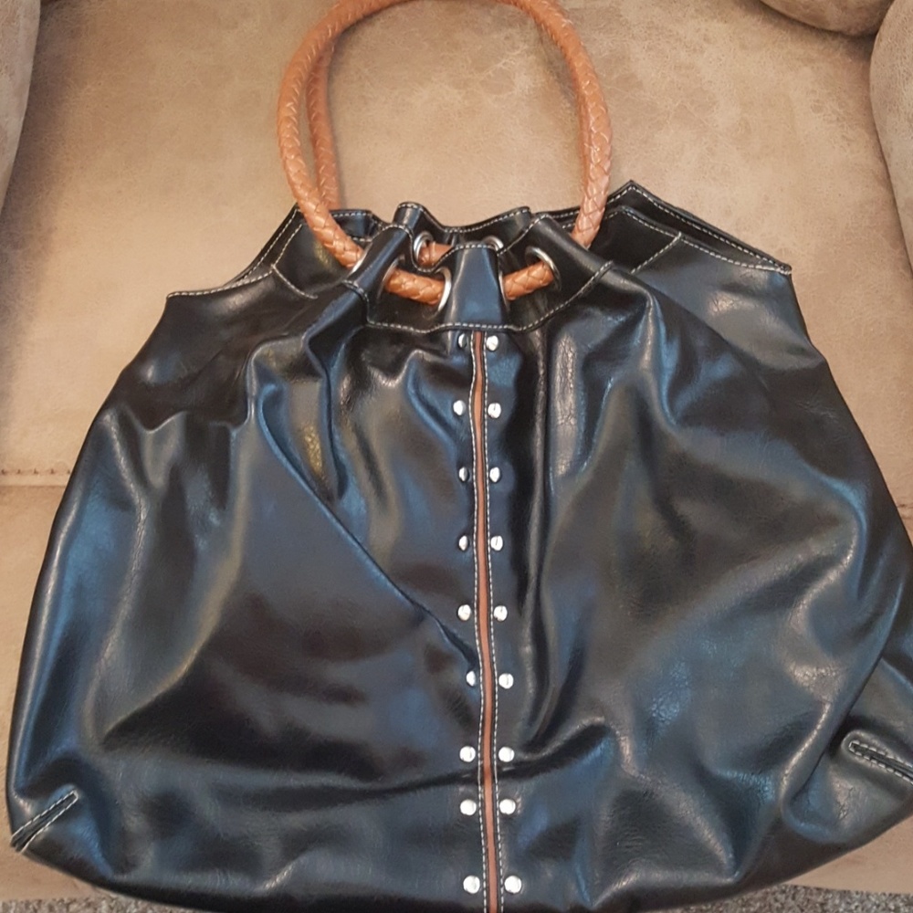 Black Purse